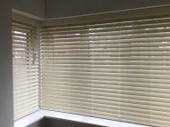 wood venetian blinds71